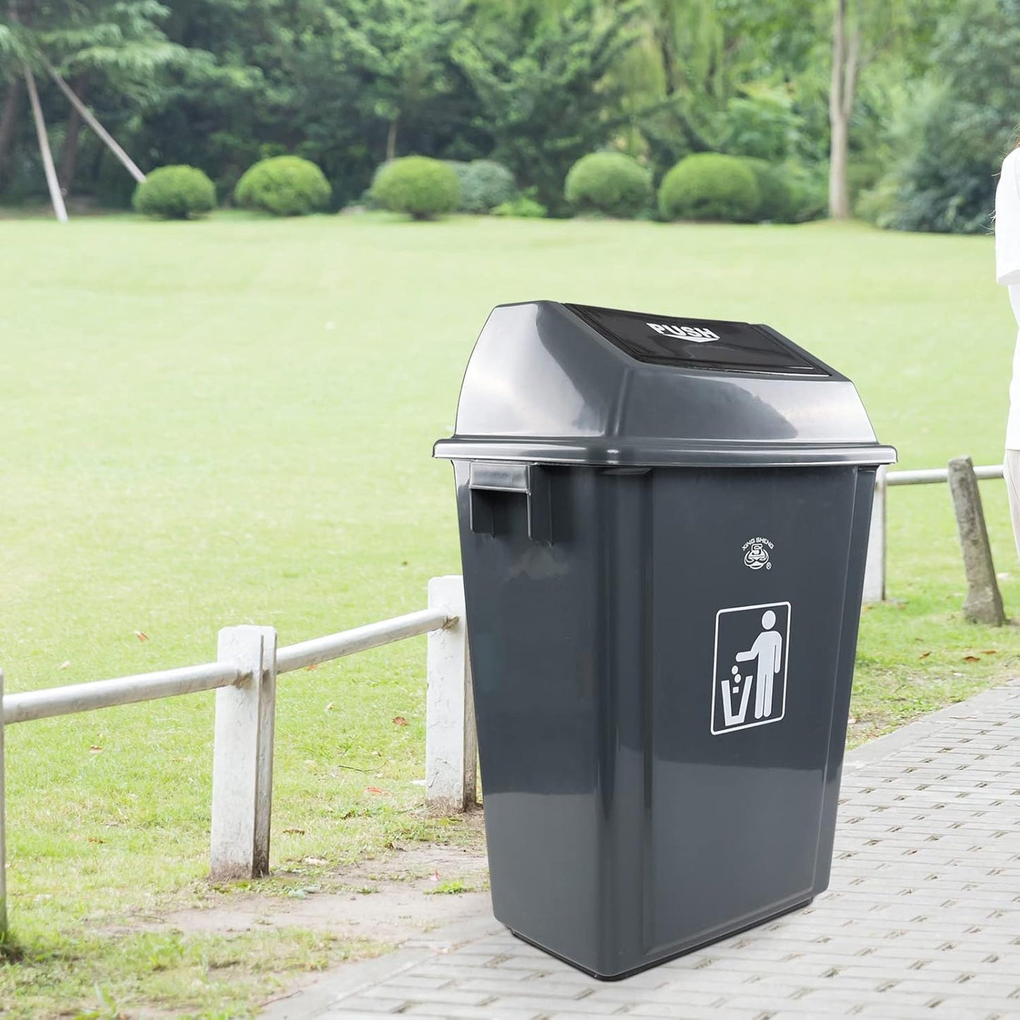 4 Packs Large Garbage Bin with Lid, Plastic Kitchen Waste Bin, 13 Gallon, Grey
