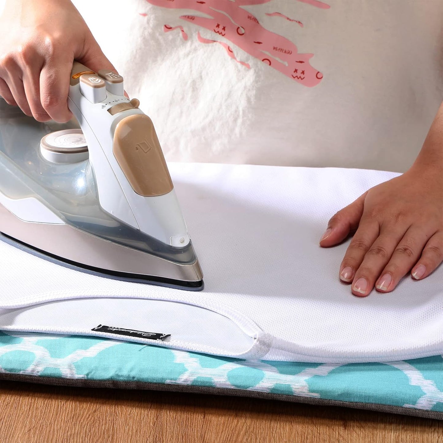 3 Pcs Heat Press Mats Compatible with Easypress 2 / Easypress Easy Press Mat Protective Resistant Double Sides Applicable Ironing Insulation for HTV Iron on Projects(Blue Lantern Pattern)