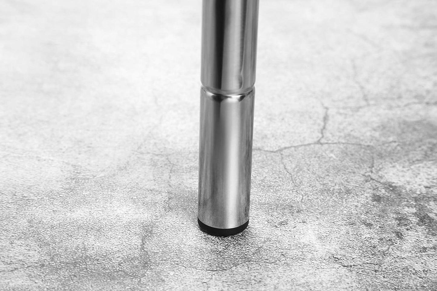 Furnigear Plastic Plugs Tubing End Caps Chair End Caps 11/16" Outside Bottom Round Tubing Caps Round Furniture Sliders Glides Black (Fit 0.61-0.66" Tube Inner Diameter, 40pack)