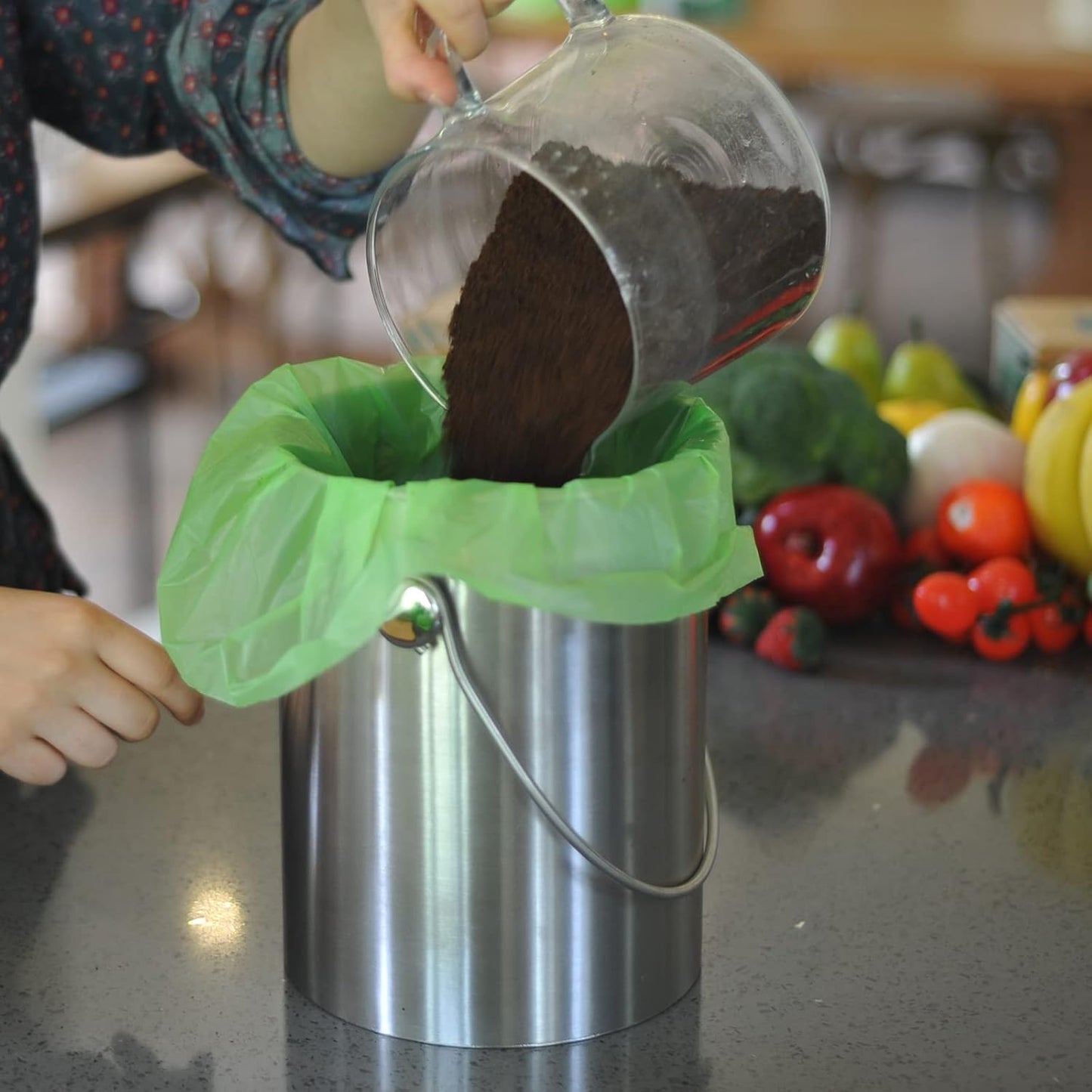 GreFusion Compostable Trash Bags, Small 2.6 Gallon, 270 Count, 0.72 Mils Thick, Eco Friendly, ASTM D6400 & BPI Certified, Composts Food Scraps, No Leaks