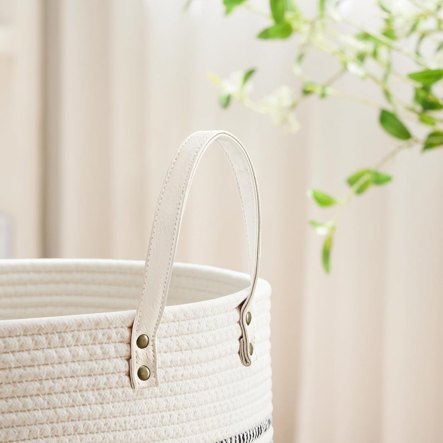 VIPOSCO Tall Laundry Basket, Large Dirty Clothes Hamper with Leather Handle, Woven Rope Storage Basket for Blanket, Toy In Living Room, Bathroom, Bedroom - 72L Stripe White