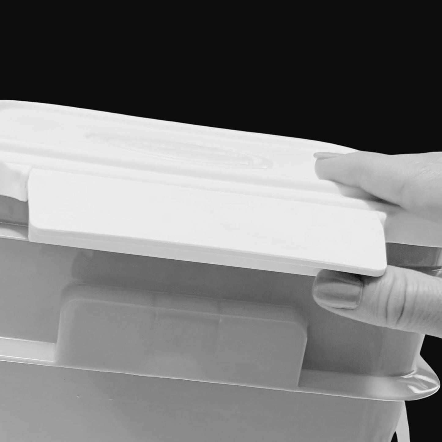 House Naturals 4 Gallon Square Food Grade Bucket Pail with Plastic Handles and Lid (Pack of 3) Made in USA containers (Aqua - Black lids)