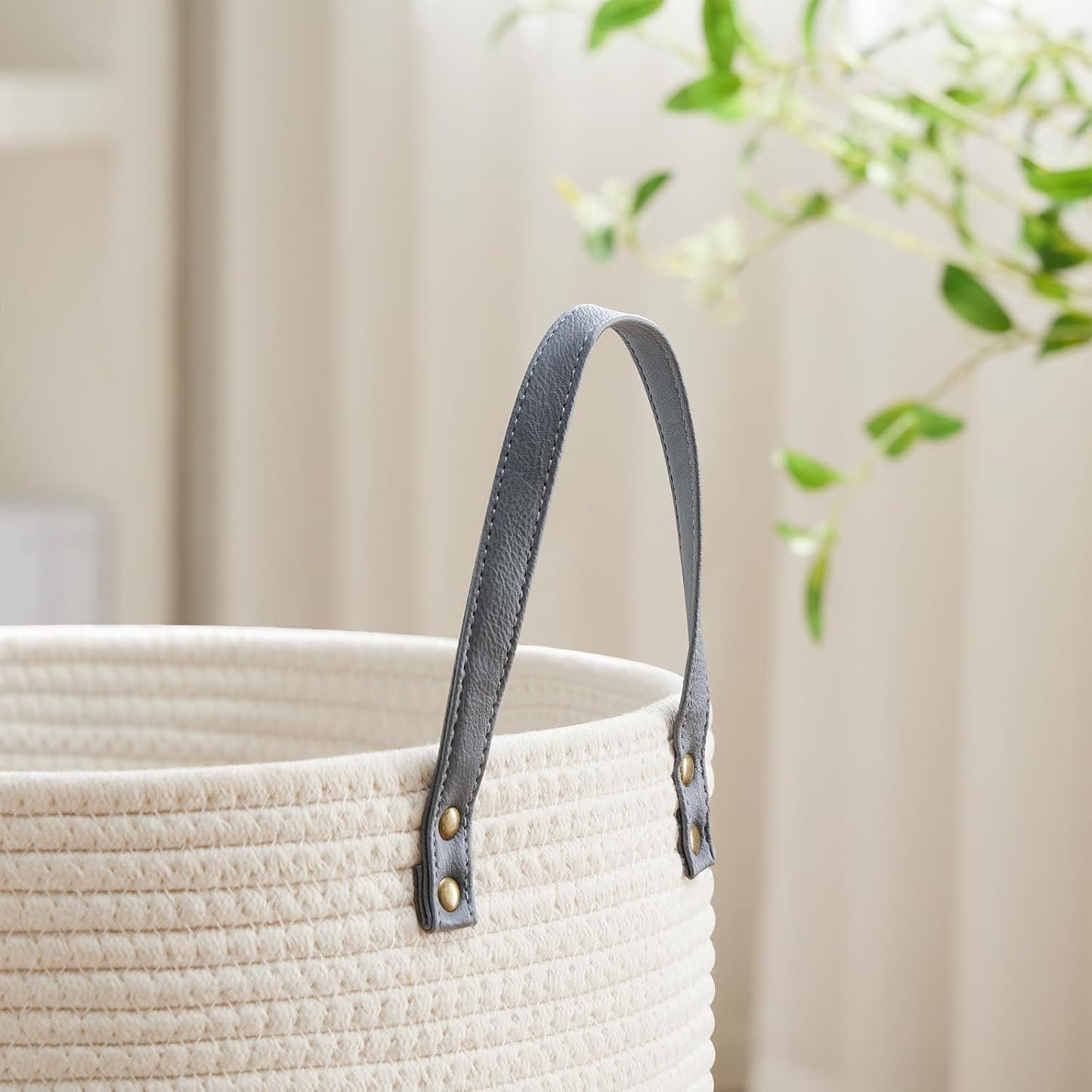 VIPOSCO Tall Laundry Basket, Large Dirty Clothes Hamper with Leather Handle, Woven Rope Storage Basket for Blanket, Toy In Living Room, Bathroom, Bedroom - 53L Grey & White