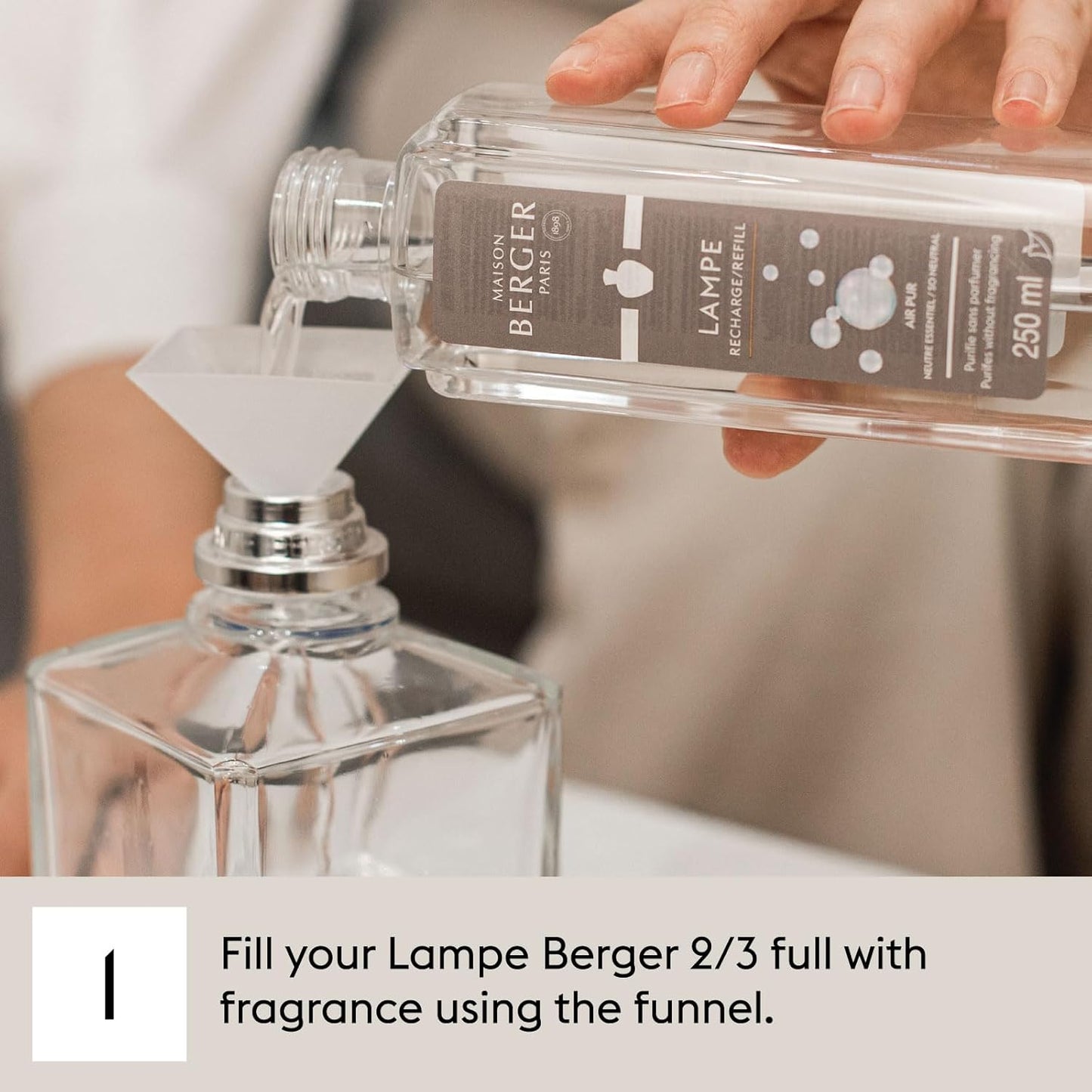 MAISON BERGER - Underneath The Magnolias - Lampe Berger Fragrance Refill for Home Fragrance Oil Diffuser - Air Freshener - 33.8 Fluid Ounces - 1 Liter