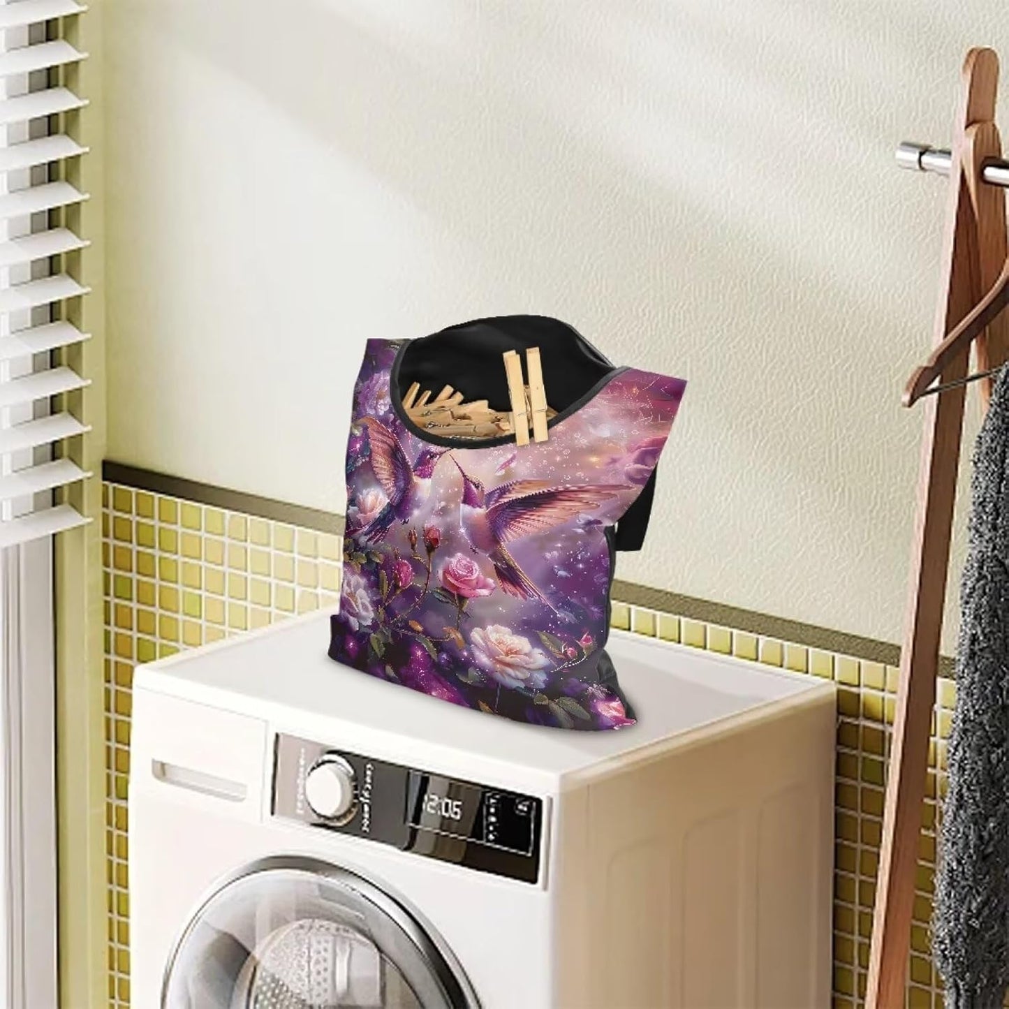 Purple Flower Hummingbird Clothespin Bag with Hanging Hook Summer Laundry Clothes Pin Holder Waterproof Clothes Pin Hanging Bag Clothespin Storage Organizer for Indoor and Outdoor