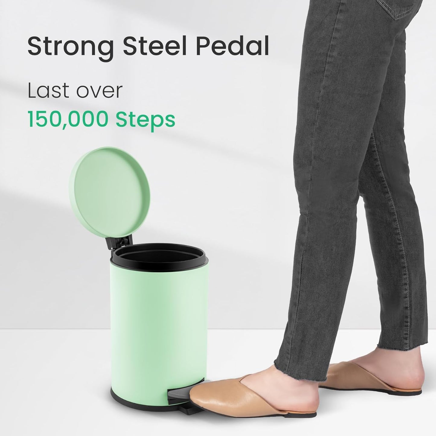 Cesun 1.2 Gallons Small Green Trash Can, Bathroom Garbage Can with Lid and Foot Pedal, Mini Round Wastebasket for Bathroom, Bedroom, Office, 4.5 Liters / 1.2 Gallons, Green