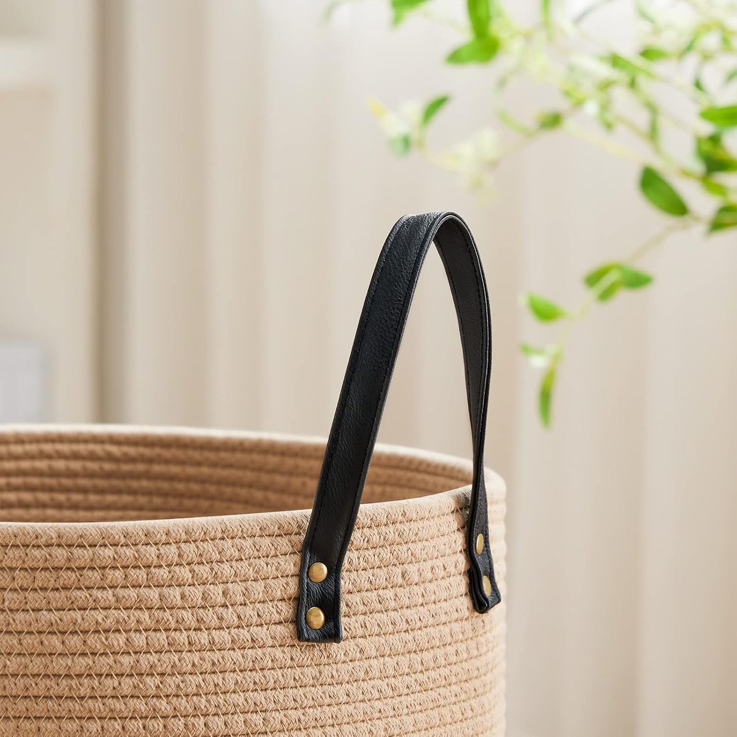 VIPOSCO Tall Laundry Basket, Large Dirty Clothes Hamper with Leather Handle, Woven Rope Storage Basket for Blanket, Toy In Living Room, Bathroom, Bedroom - 58L Brown & Black