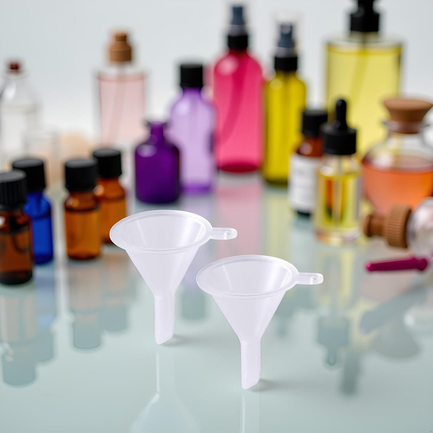 2 Pcs Mini Clear Plastic Funnel for Bottling Cosmetics, Liquids, and Oil Filling, Small Funnel for Easy Transfer of Essential Oils and Perfumes Specialty Tools