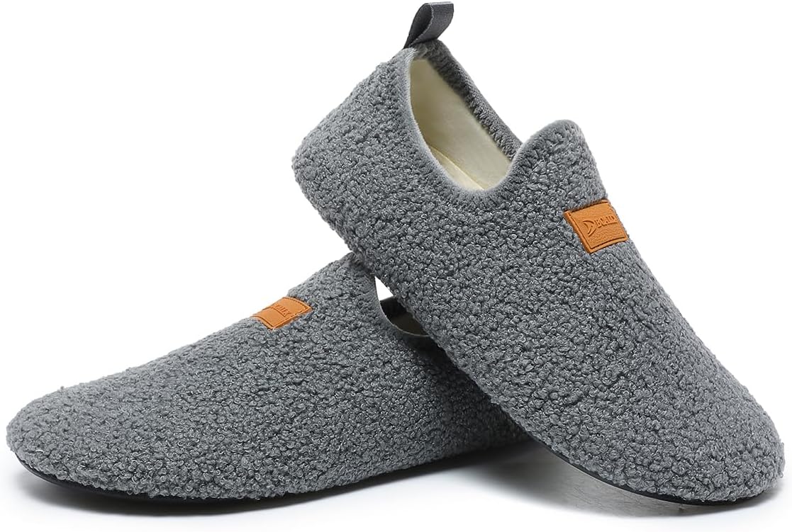 QZKDM Lightweight Slip on Grip Indoor House Slippers Barefoot Non Slip Home Exercise Yoga Shoes for Men Women