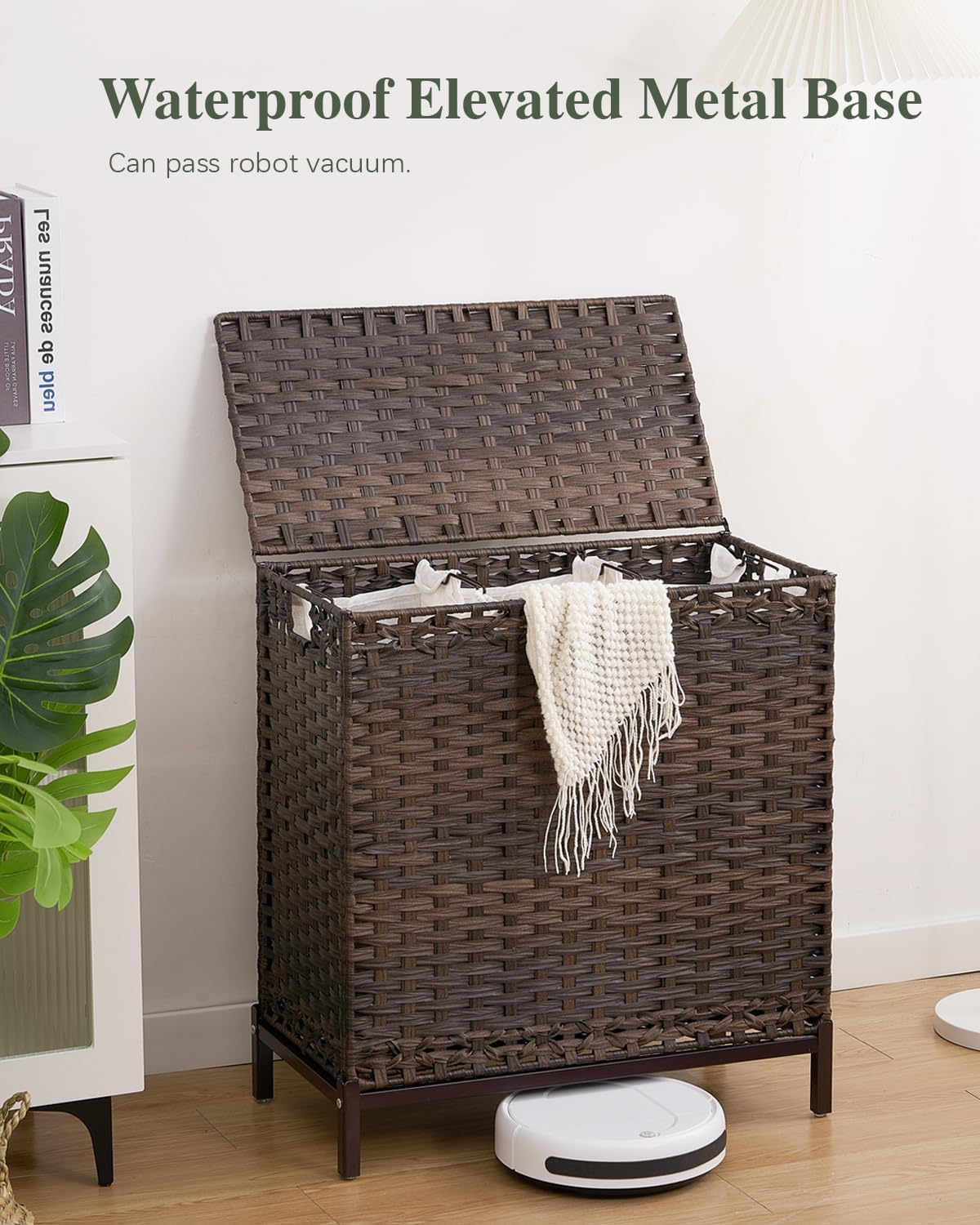 Laundry Hamper with Lid 132 L, (35 Gallons) Clothes Hamper with Lid, Handwoven Rattan Laundry Hamper with Metal Heightened Feet, Laundry Hampers with 3 Removable Liner Bags for Laundry-Brown