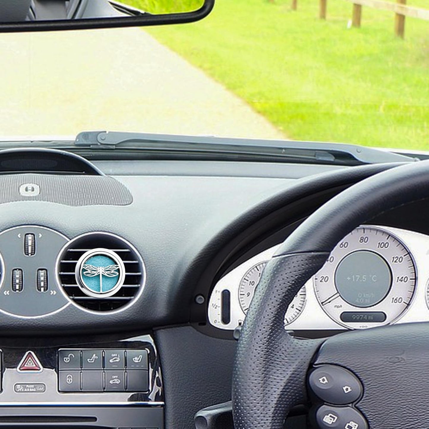 Car Diffuser Vent Clip 30mm Aromatherapy Essential Oil Automotive Diffuser Air Fresheners Vent Clips Car Accessories for Women Birthday Gifts (Dragonfly)