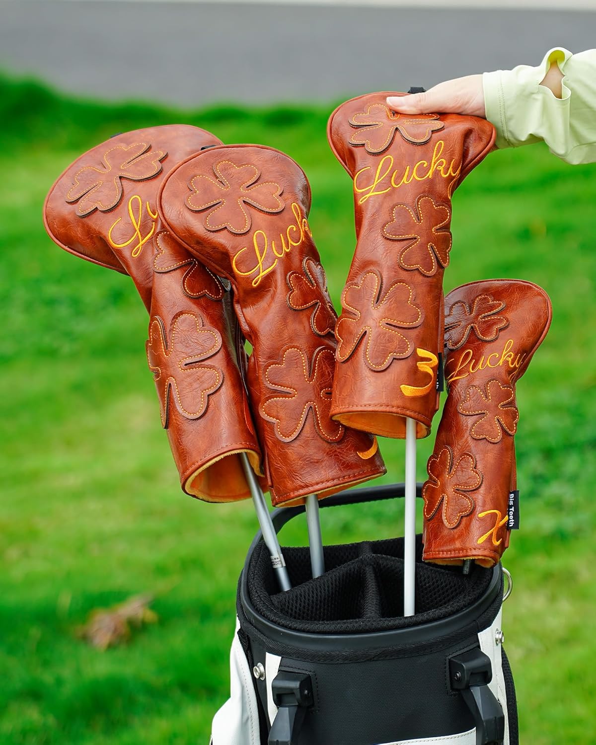 Golf Headcovers Golf Club Head Covers Four Leaf Clover Good Luck Charm - Clover Style Premium Leather Driver Fairway(FW) Wood Hybrid(UT) with Number Tags
