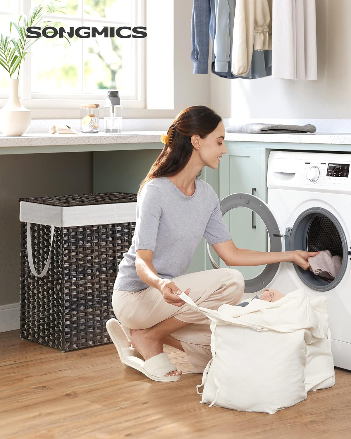 SONGMICS Laundry Hamper with Lid, 90L Clothes Hamper with 2 Removable Liner Bags, 6 Mesh Bags, Wicker Laundry Basket, Double Laundry Hamper for Bathroom, 13 x 18.1 x 23.6 Inches, Brown ULCB251K01V1