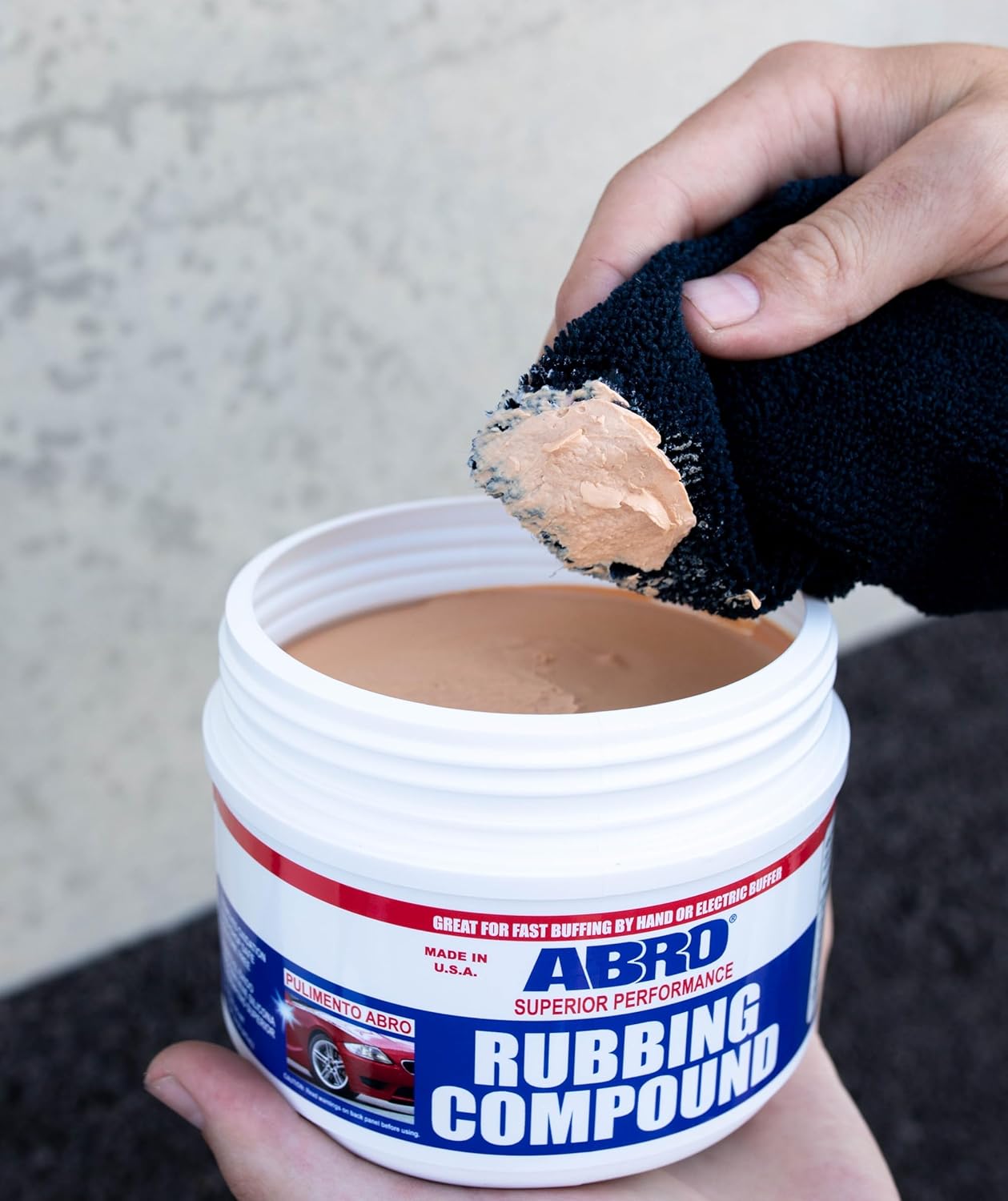 ABRO Superior Performance Automotive Rubbing Compound for Oxidized Finishes, Buff, Shine, Smooth, & Clean, Scratch Remover for Vehicles, Boats, & Bikes - 32 oz.