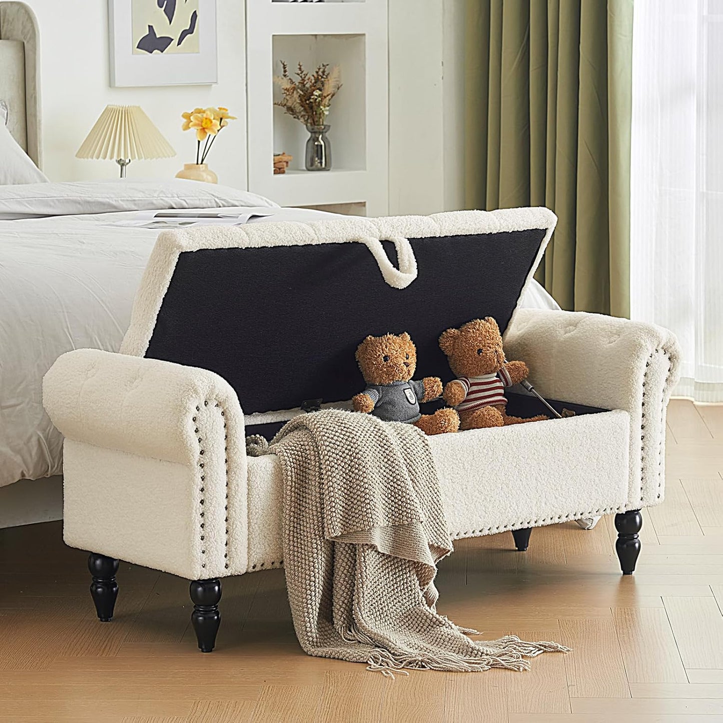 Furnimart Storage Ottoman Bench for Queen Size Bed, Faux Fur Upholstered Storage Bench Accent Bench with Rolled Arms for Bedroom,Living Room, Entryway, 2.5Cubic Feet