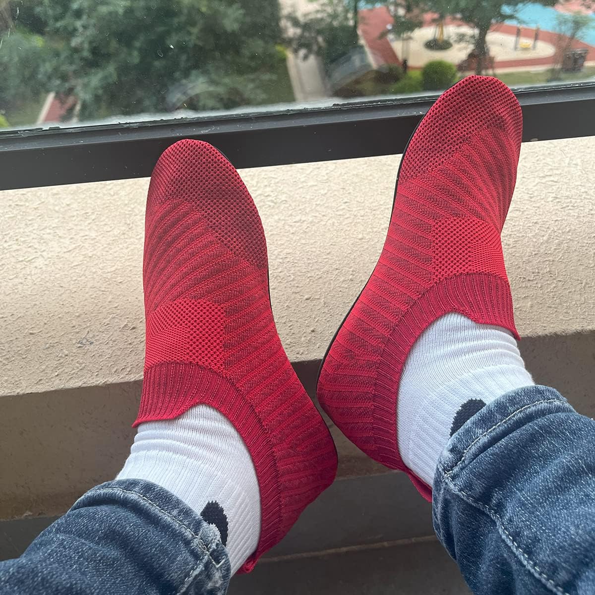 QZKDM Lightweight Slip on Grip Indoor House Slippers Barefoot Non Slip Home Exercise Yoga Shoes for Men Women