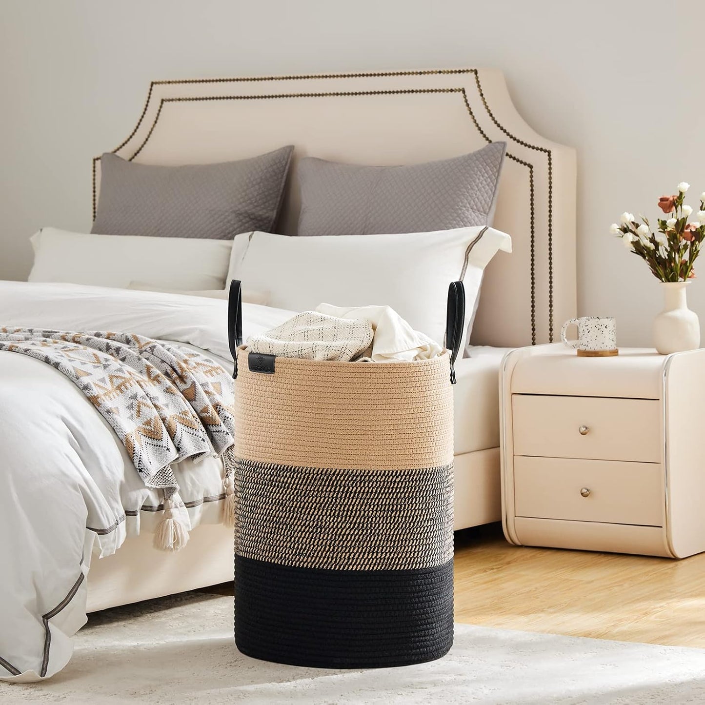 VIPOSCO Tall Laundry Basket, Large Dirty Clothes Hamper with Leather Handle, Woven Rope Storage Basket for Blanket, Toy In Living Room, Bathroom, Bedroom - 72L Brown & Black