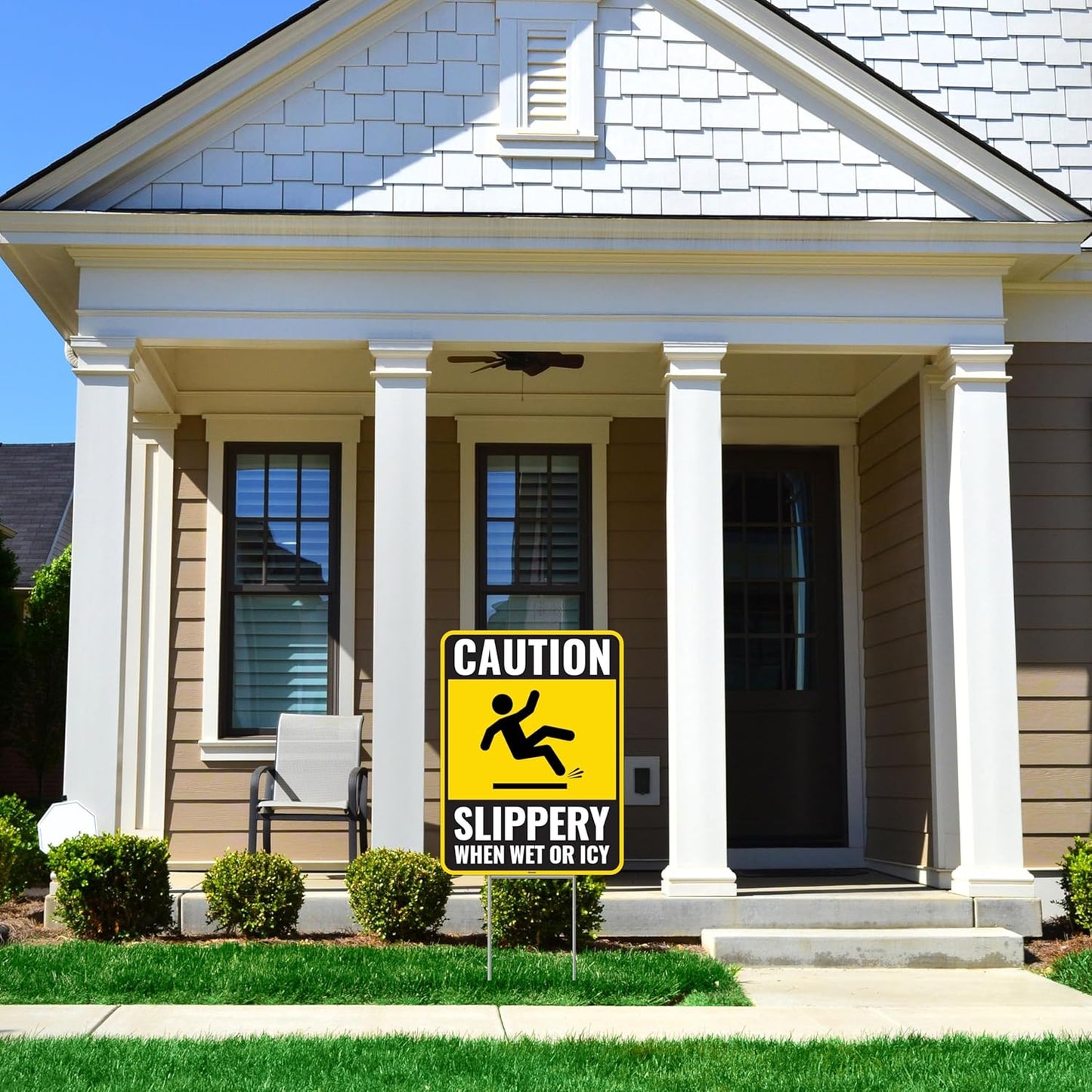 2PC Caution Slippery When Wet Or Icy Sign with Metal Stakes, 12 Inches by 9 Inches - Corrugated Plastic