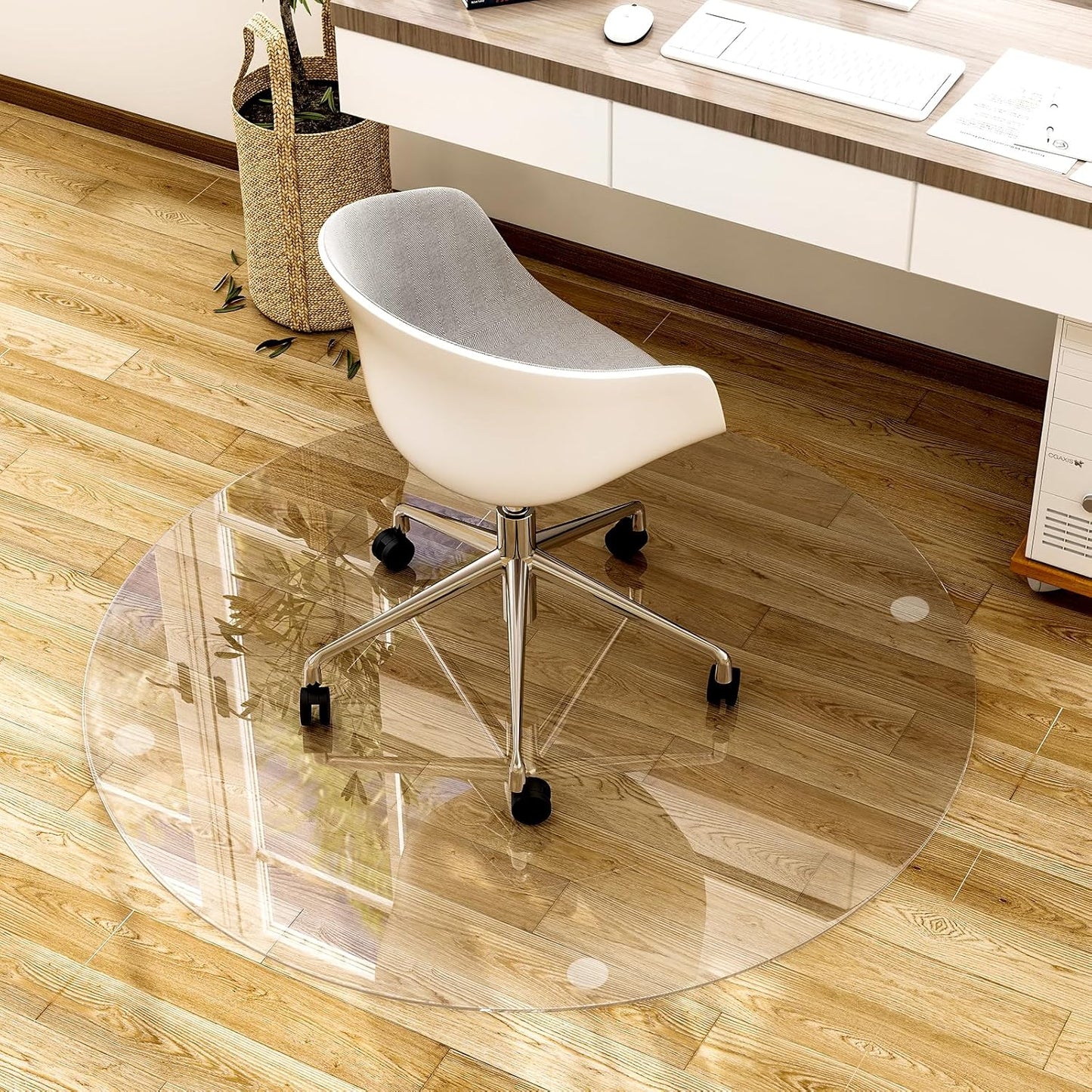 46" x 46" Glass Chair Mat, Round Tempered Glass Floor Mat for Chair on Carpet, Office Chair Mat for Hardwood Floor, Hard Floor Chair Mats for Office and Home, Transparent