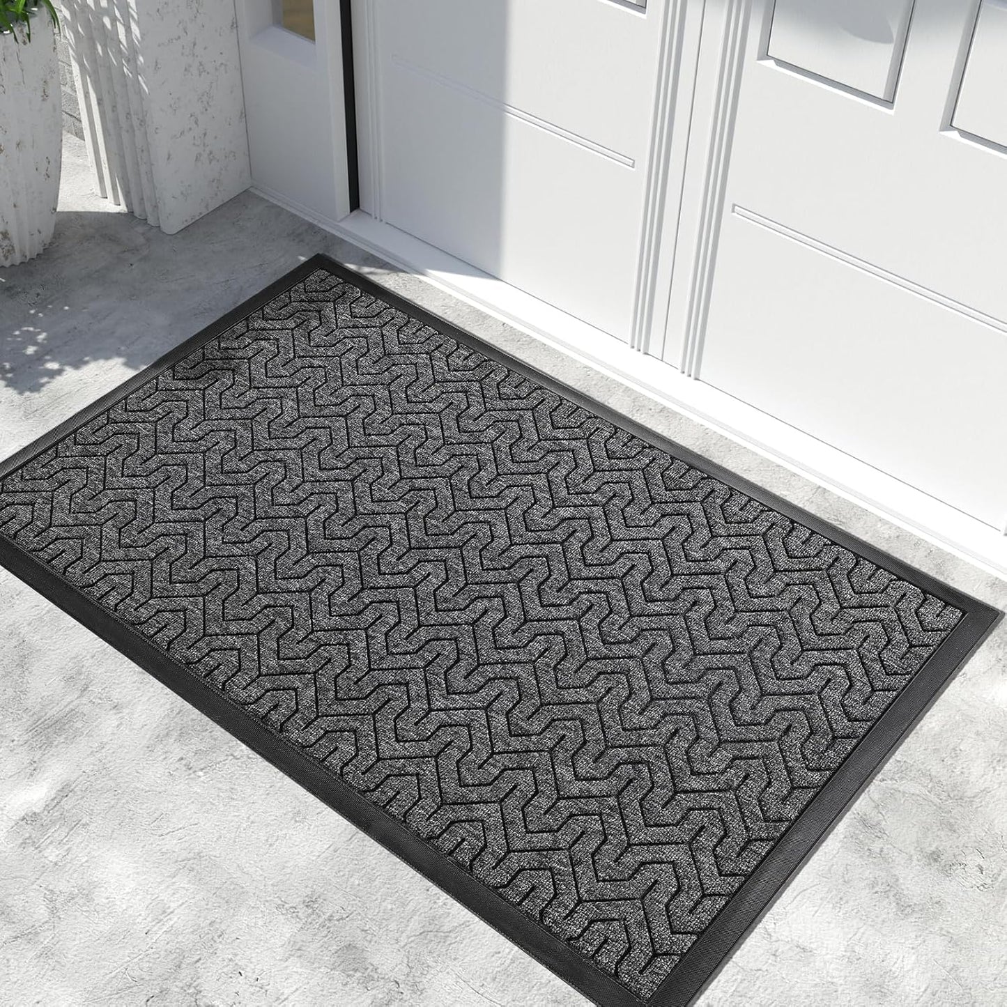 Yimobra Large Door Mat Outside Entrance 47x32, Waterproof Heavy Duty Outdoor Mats for Front Door, Non Slip Rubber Entry Mat for Garage Patio, Easy Clean, Mix Grey