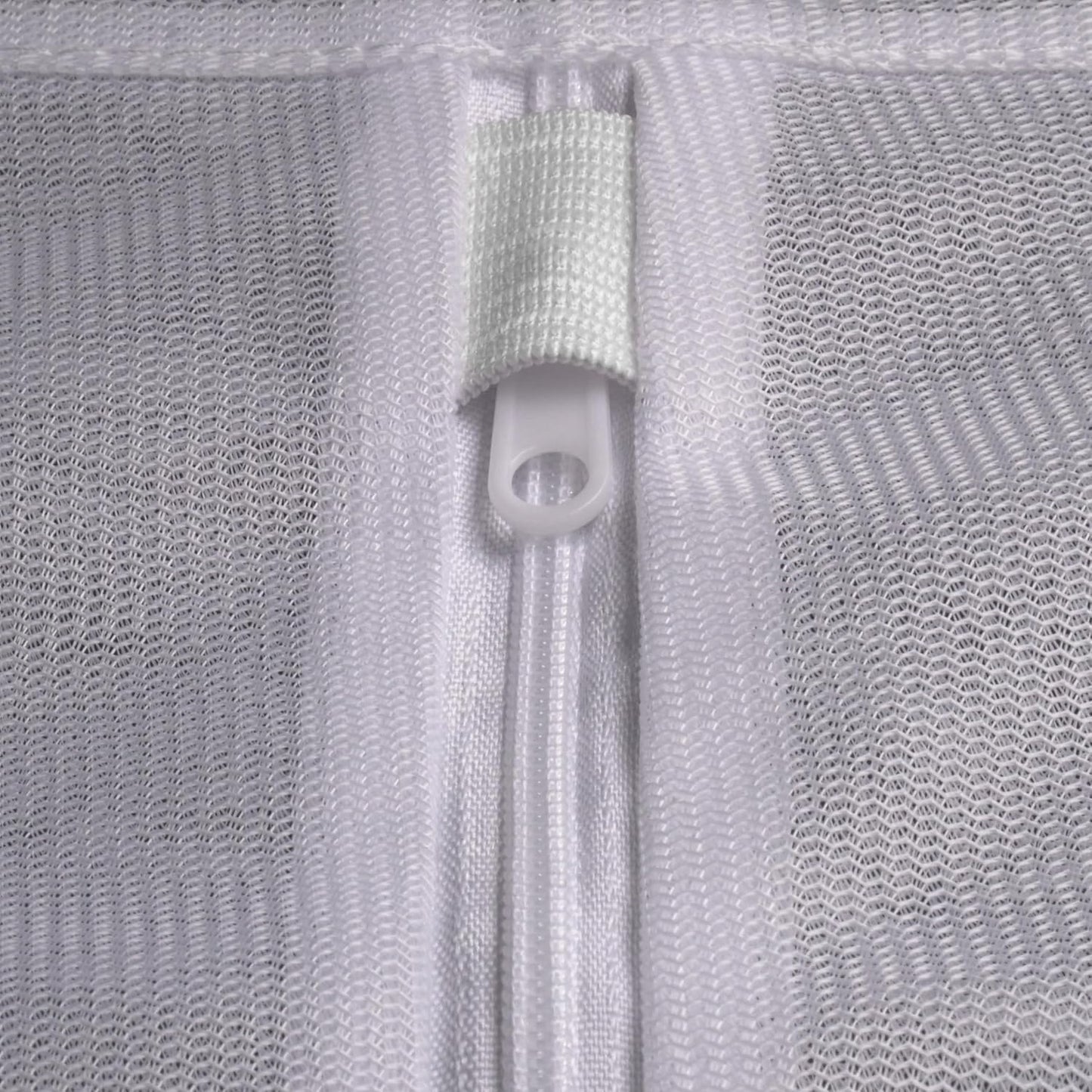 Bra laundry bags for washing machine, 1pc, Holds 4 A-D cups sizes, Cleans, Drys, Storage and Dust-proof 4-in-1, Cleans Better Than a Single Laundry Bag