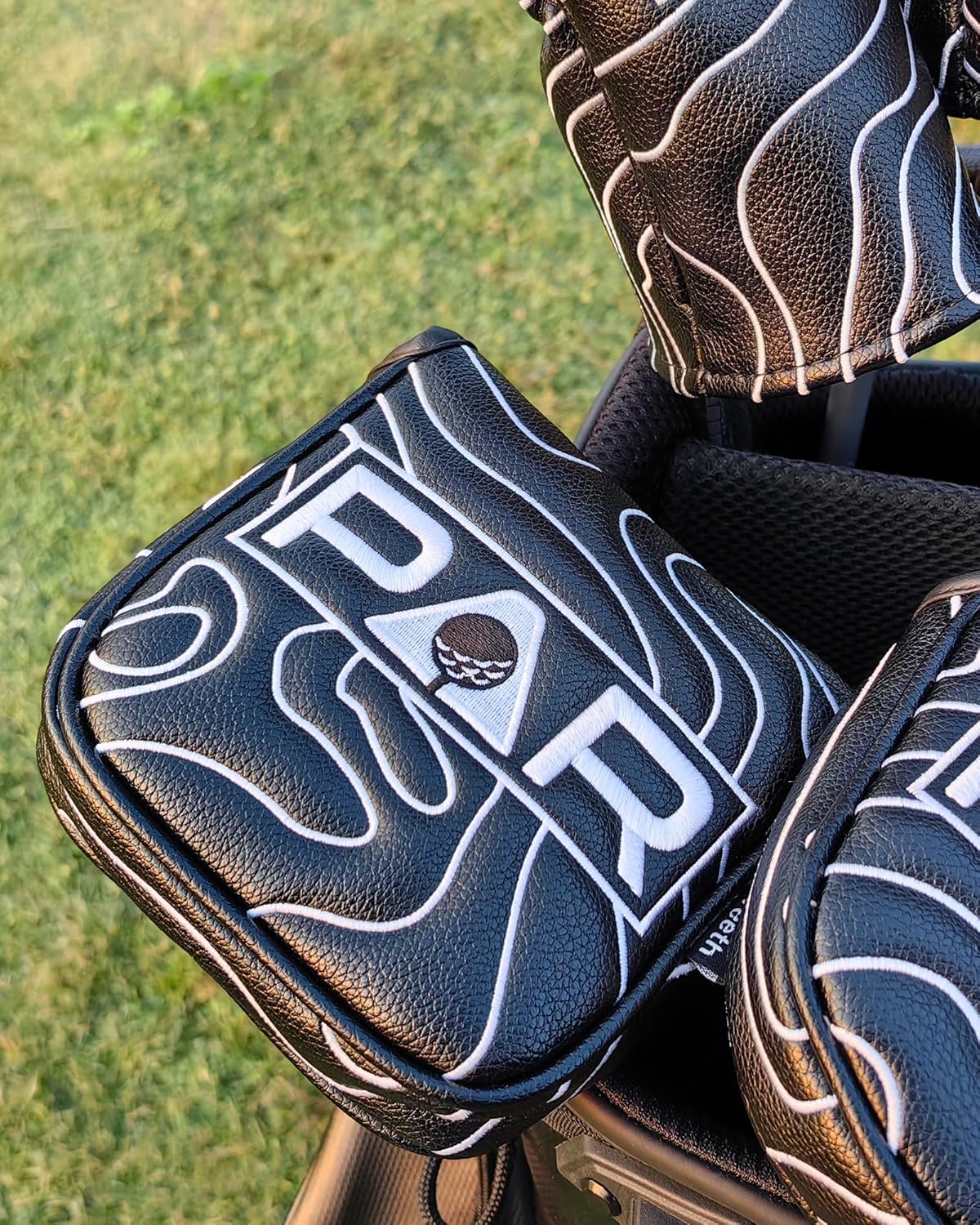 Big Teeth Golf Club Covers Full Set Driver Headcover Fairway Wood Hybrid Golf Club Iron Head Covers, Topographic Edition Putter Cover Leather Golf Head Covers Pure Black, Gifts for Men