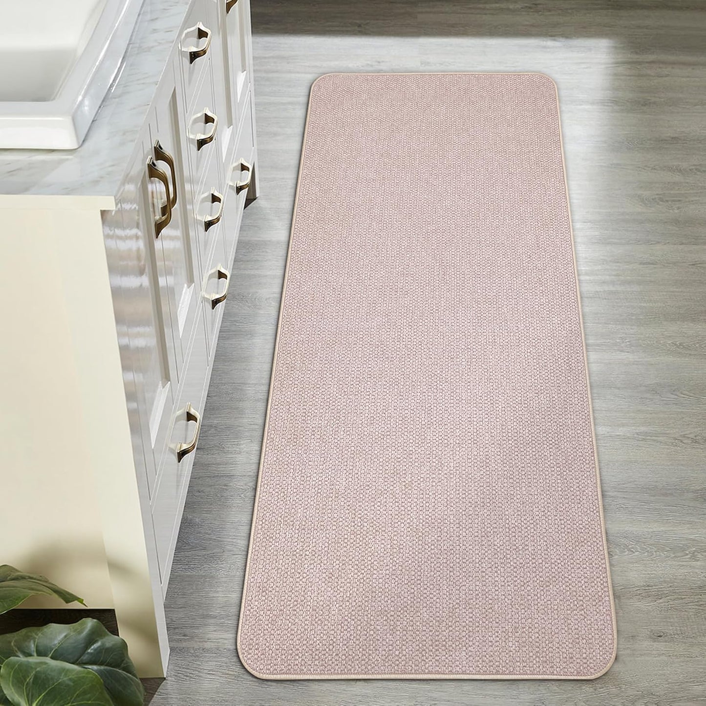 Bath Mat,Ultra Thin Bathroom Runner Rugs,Large Bath Mats for Bathroom,Quick Dry,Non-Slip,Machine Washable,Low Pile,Bath Rug,Shower Outside,Sink,Home Decor Accessories.Beige,1'5"x4'11"（17x59inch）